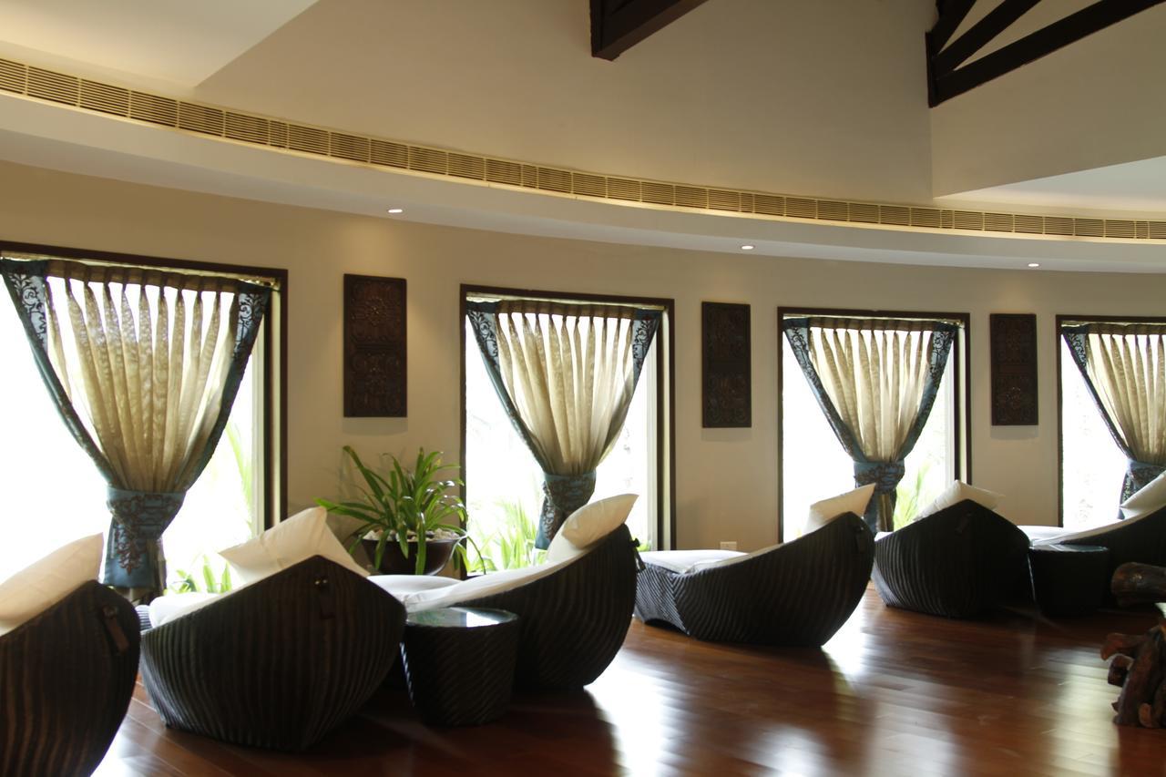 The Lalit Resort & Spa Bekal Bekal Town Exterior photo