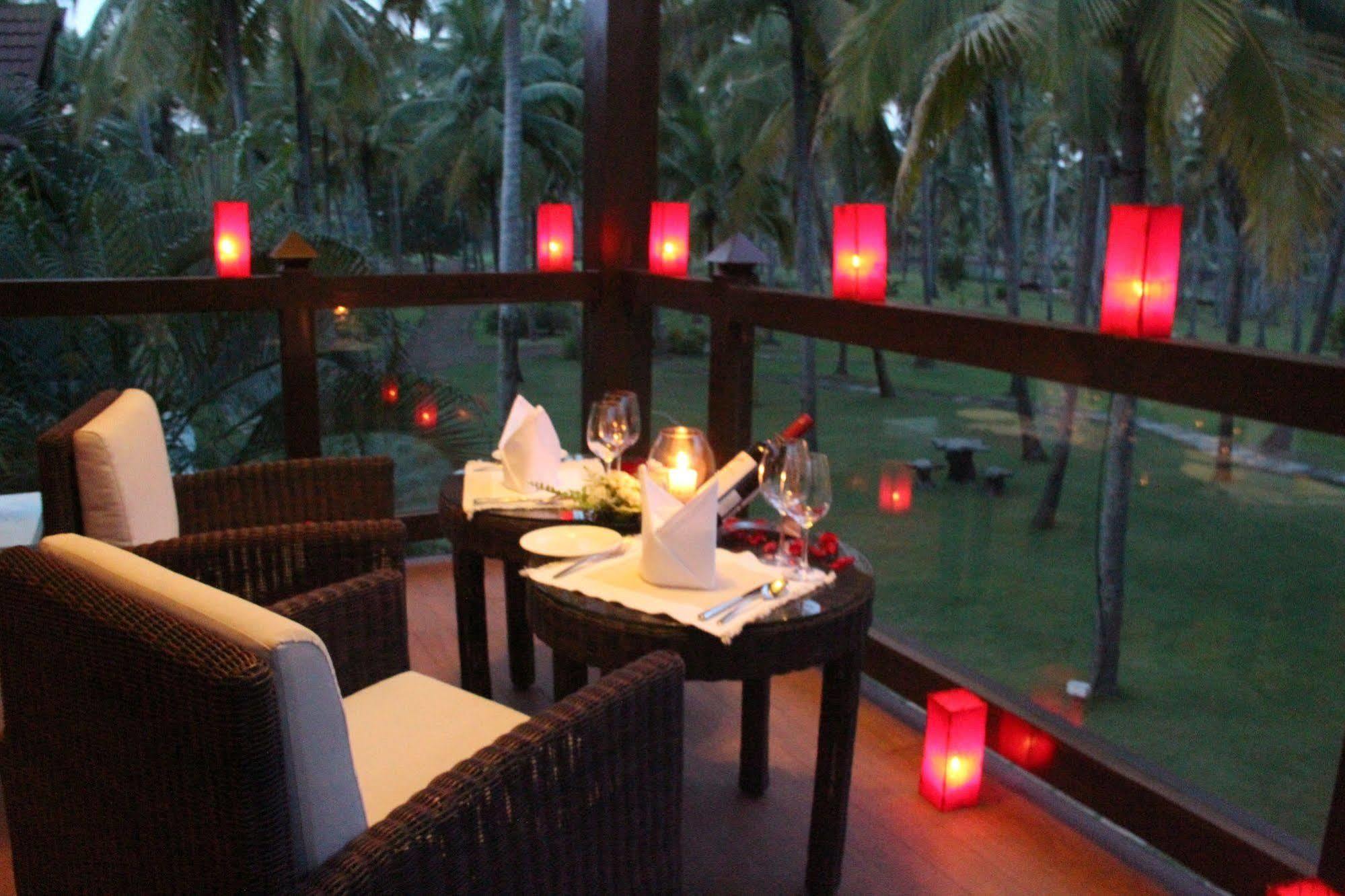The Lalit Resort & Spa Bekal Bekal Town Exterior photo