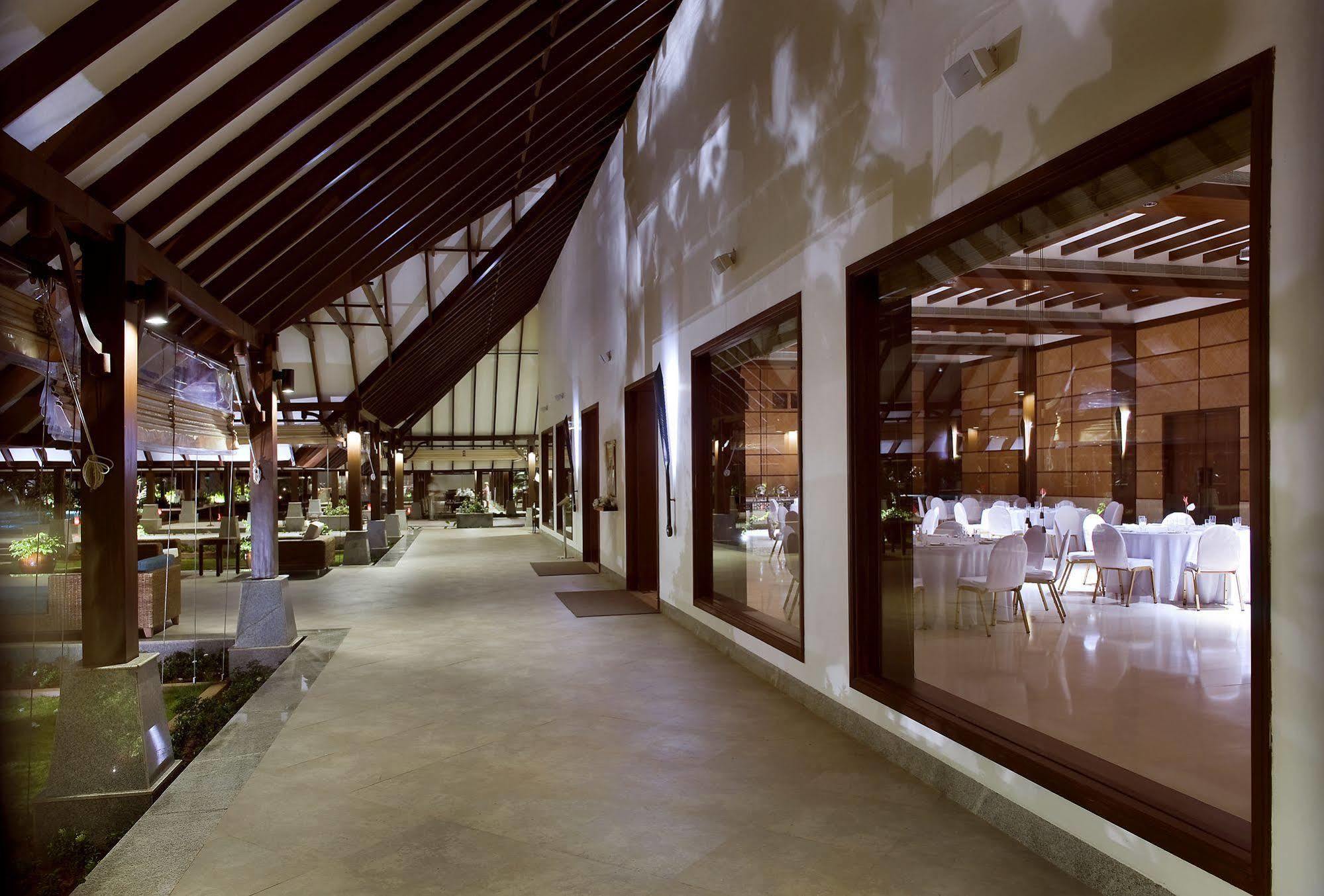 The Lalit Resort & Spa Bekal Bekal Town Exterior photo