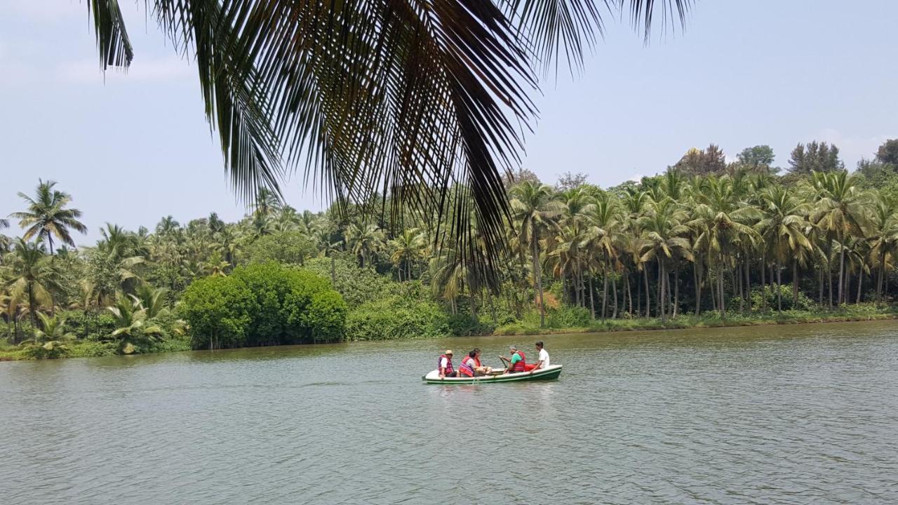 The Lalit Resort & Spa Bekal Bekal Town Exterior photo
